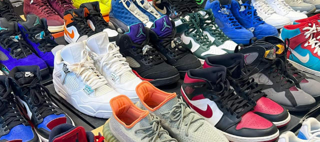 Buy sneakers toronto 2025